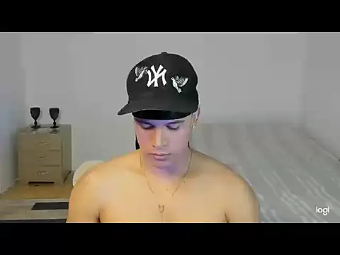 sant_wahlberg élő XXX-chatje