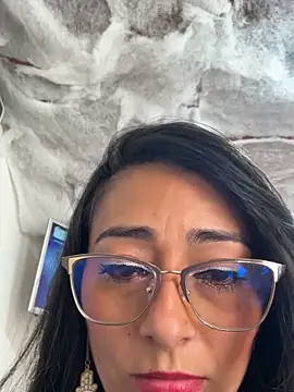 IsabellaMariet Adlı Modelin Canlı XXX Sohbeti