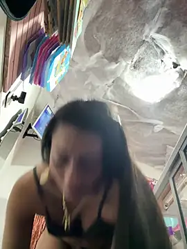 عرض كام IsabellaMariet