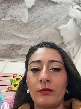 IsabellaMariet Show in webcam