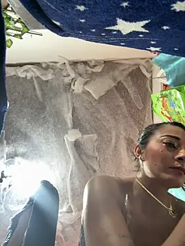 IsabellaMariet's Webcam Show
