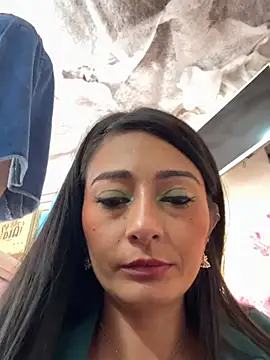 IsabellaMariet's Webcam Show