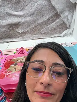 IsabellaMariet Webcam Show