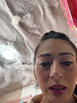 IsabellaMariet লাইভ XXX চ্যাট