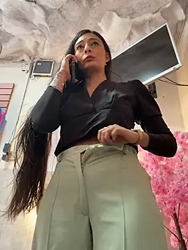 عرض كام IsabellaMariet
