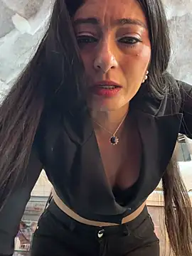 عرض كام IsabellaMariet