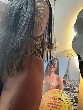XXX chat uživo modela IsabellaMariet