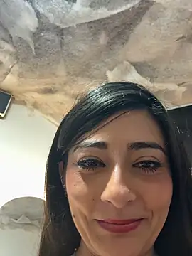 عرض كام IsabellaMariet