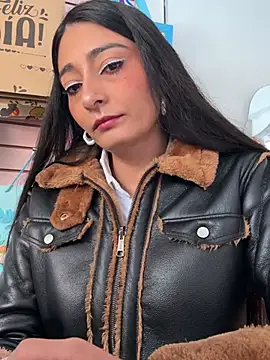 IsabellaMariet Show in webcam