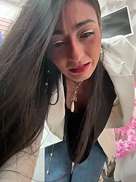 הופעת וובקאם של IsabellaMariet