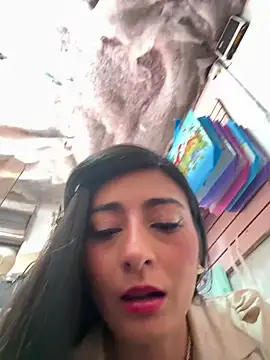 IsabellaMariet Pertunjukan Webcam