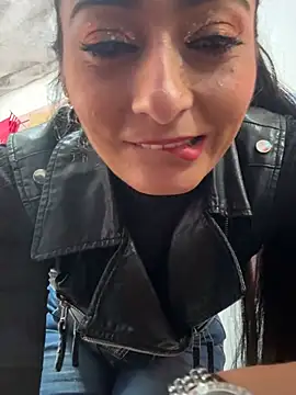 عرض كام IsabellaMariet