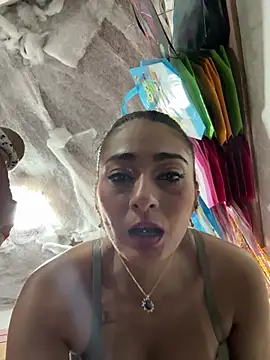 IsabellaMariet Adlı Modelin Canlı XXX Sohbeti