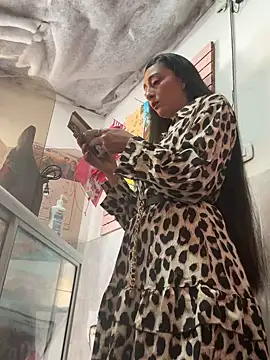 عرض كام IsabellaMariet