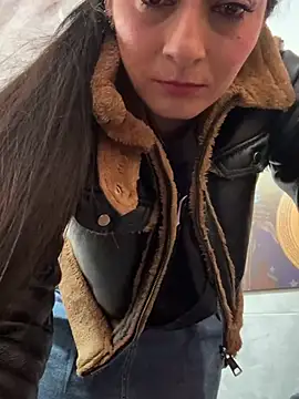 IsabellaMariet Pertunjukan Webcam