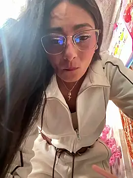 IsabellaMariet Pertunjukan Webcam