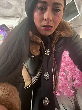 Chat XXX en directo de IsabellaMariet