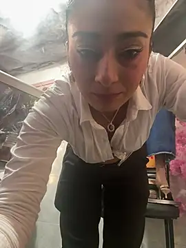 IsabellaMariet Adlı Modelin Web Kamerası Şovu