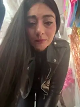 IsabellaMariet Chat XXX in diretta