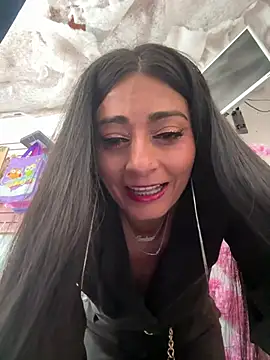 Chat +18 de IsabellaMariet ao vivo