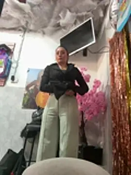 הופעת וובקאם של IsabellaMariet