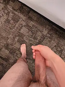 Grassless10 Show in webcam