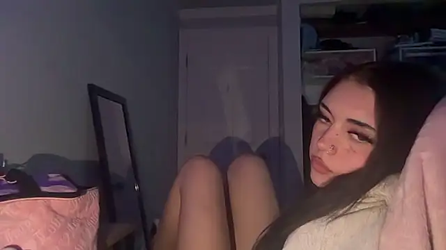 Maddieblairxo Adlı Modelin Web Kamerası Şovu