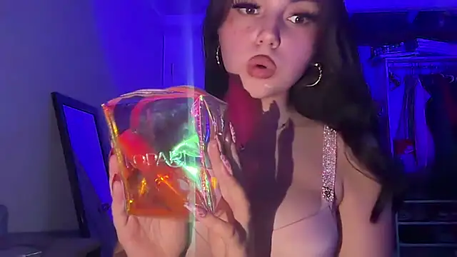 Вебкам-шоу Maddieblairxo