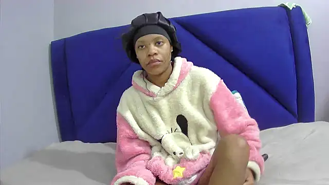 Chatroom XXX en direct de TheSexyBibi