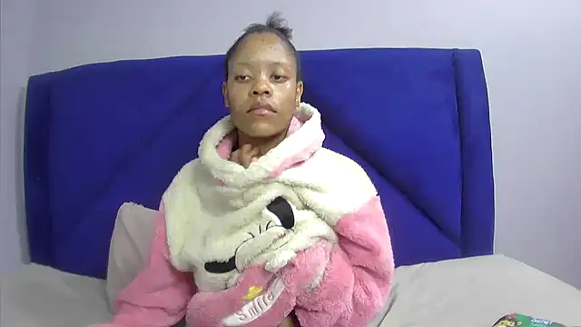 Czat XXX na żywo – TheSexyBibi