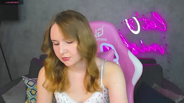 Emmaa_Kimm's Live XXX Chat