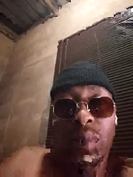 The_pounding_pounder Webcam-Show