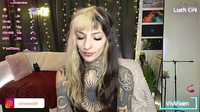 VivVixen's Webcam Show