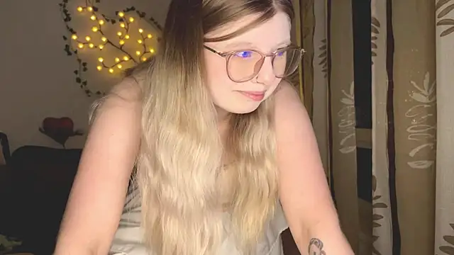 YukiBlush 라이브 XXX 채팅