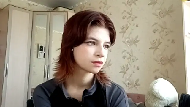LowkeyIndigo Webcam-Show