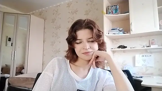Chat soba uživo modela LowkeyIndigo