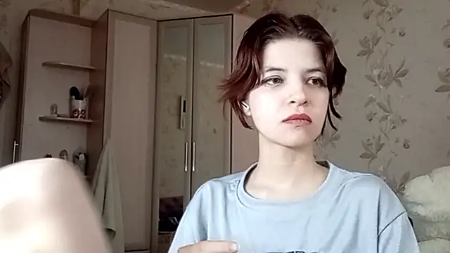 LowkeyIndigo – live chatrum