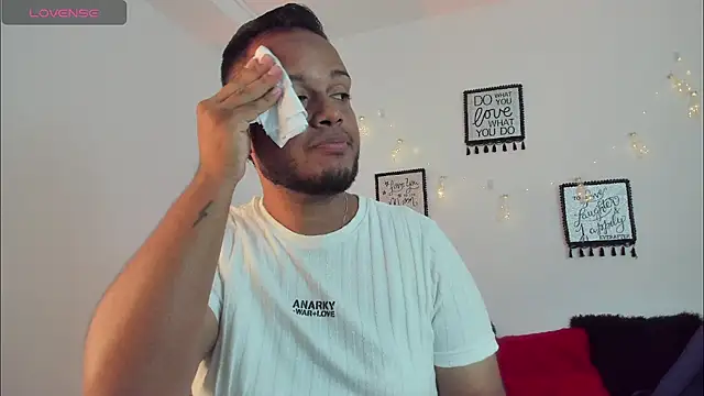 Jay_razen Webbikameraesitys