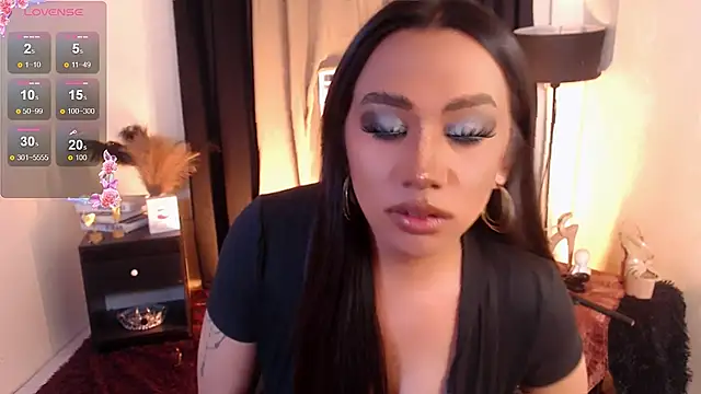LoveMarie69xoxo Шоу с уебкамера