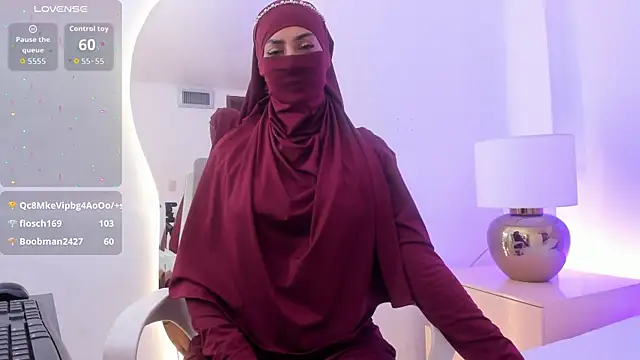 DinaNoor Show Webcam