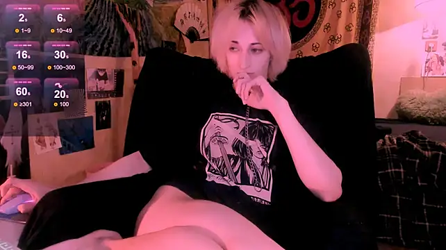 NyxWhite: вебкам-шоу