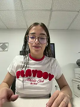 Sweet_Milaa1 Pertunjukan Webcam