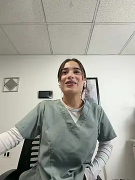 Chat XXX ao vivo de Sweet_Milaa1