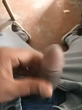 Pokazy przed kamerką – PussyLoverBanda_