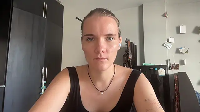 RosePlant Live XXX Chat