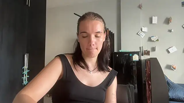 RosePlant's Live XXX Chat