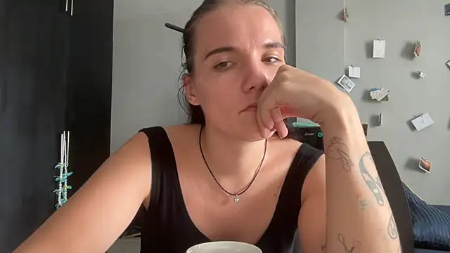 RosePlant's Live XXX Chat