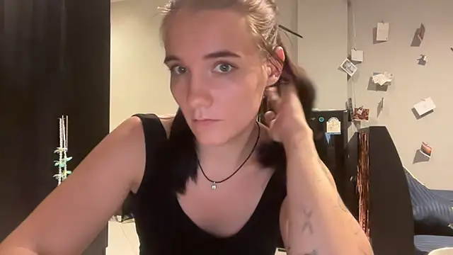 RosePlant's Live XXX Chat