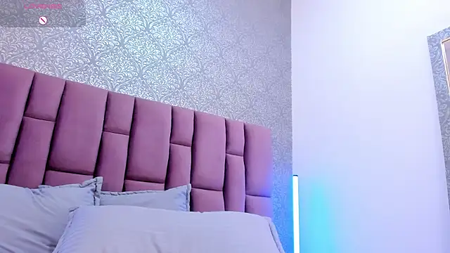 Sala de chat ao vivo de DianaRed_