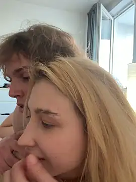 lisonya webcam show